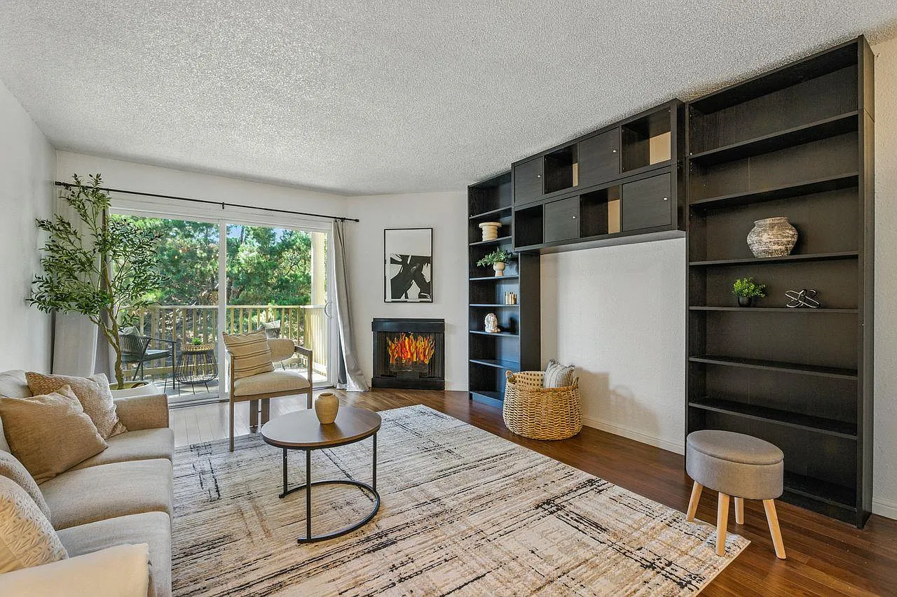 381 Half Moon Ln #213 - Photo 2 of 12