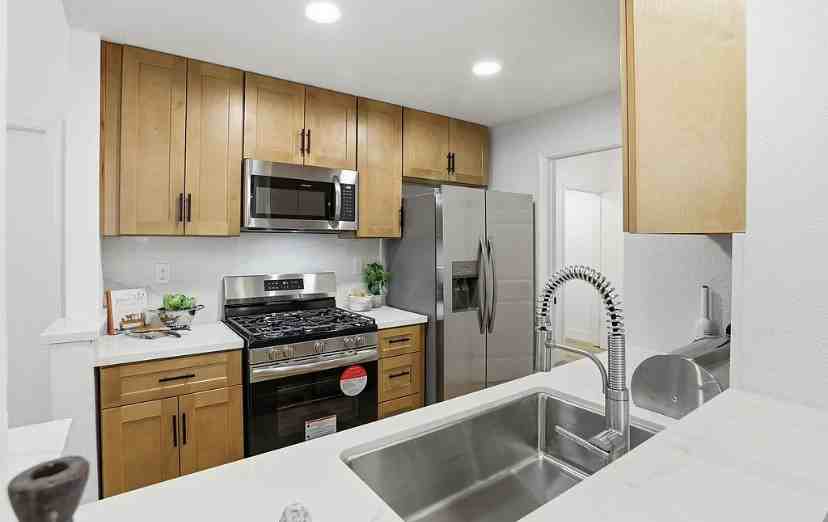 601 Arcadia Ter #102 - Photo 2 of 14