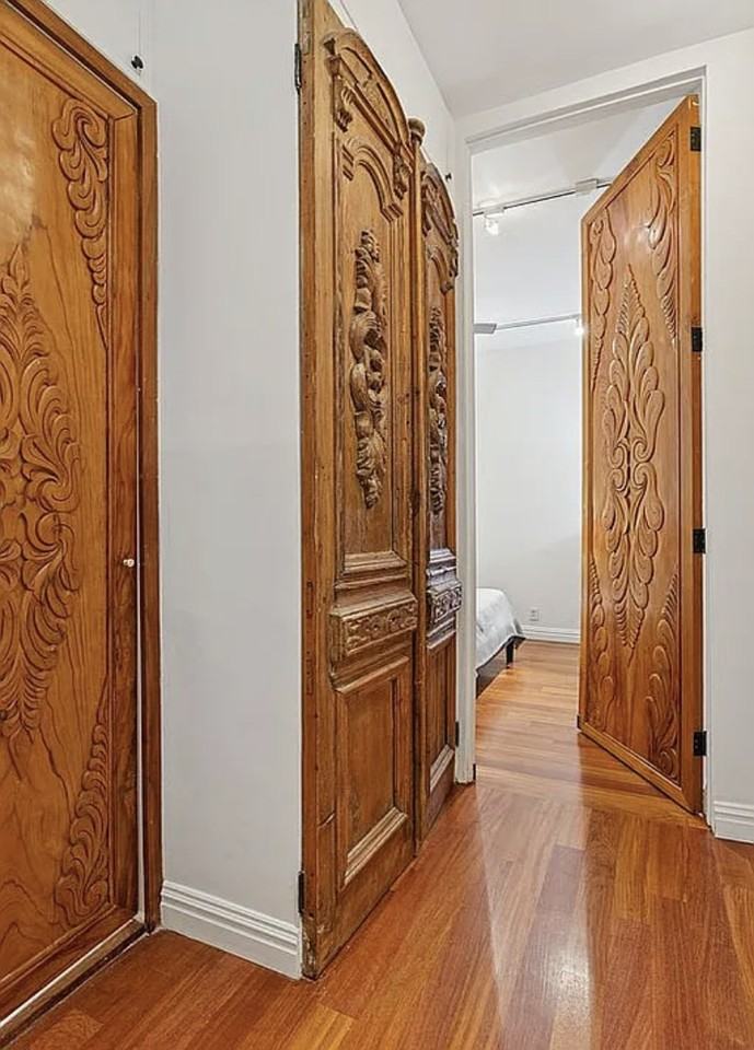 530 E 84th St #1J - Photo 7 of 8