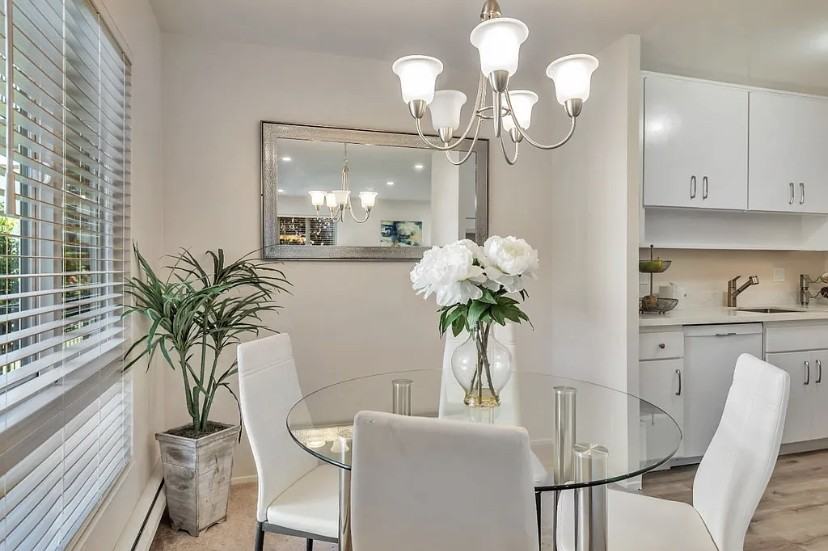 817 N Humboldt St #202 - Photo 5 of 12