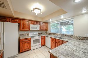 featured image of 1817 N Palm Dr