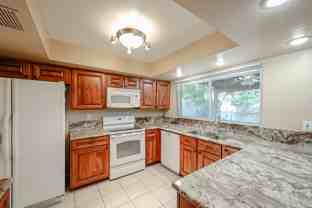 1817 N Palm Dr - Photo 1 of 1