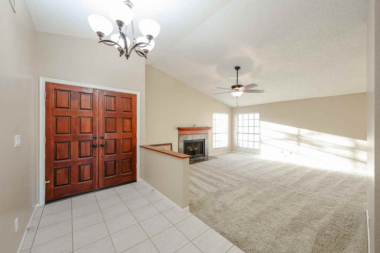 1817 N Palm Dr - Photo 4 of 35