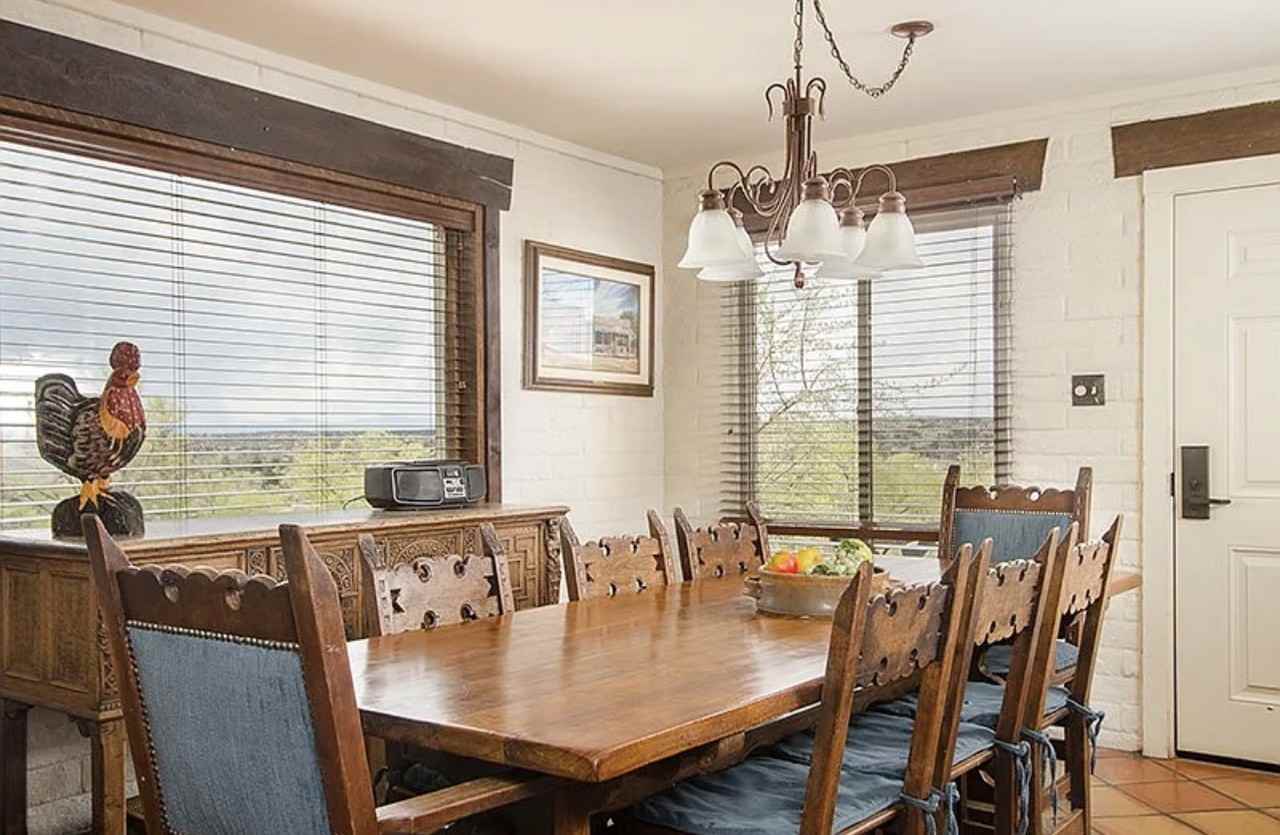 320 Artist Rd - Photo 4 of 10