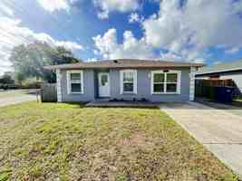 featured image of 2615 E 10th Ave