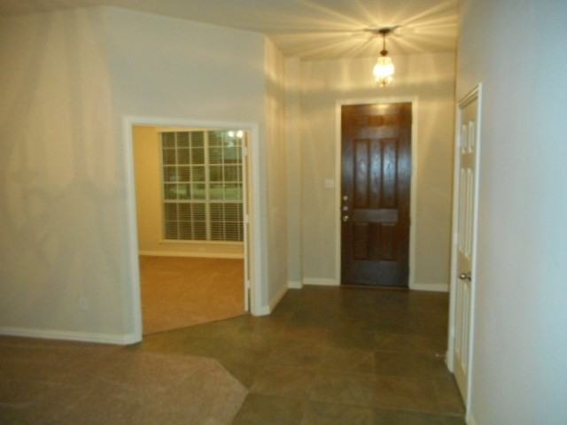 1310 Golf Club Dr - Photo 2 of 24