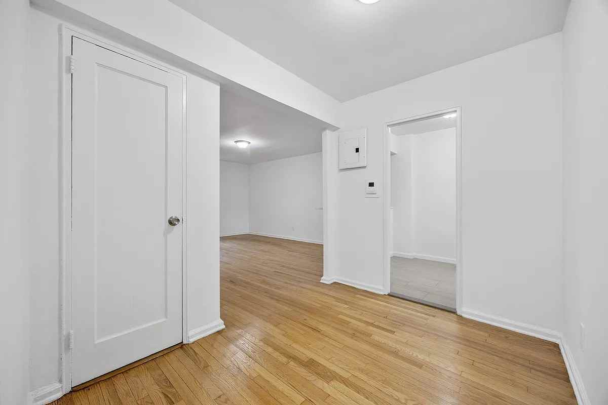 302 96th St #2W - Photo 5 of 16