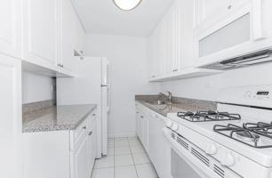 featured image of 3333 Henry Hudson Pkwy #8C