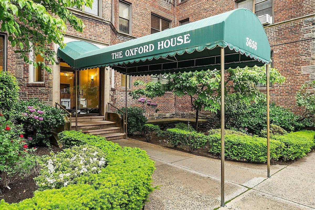 3656 Johnson Ave #4G - Photo 2 of 9