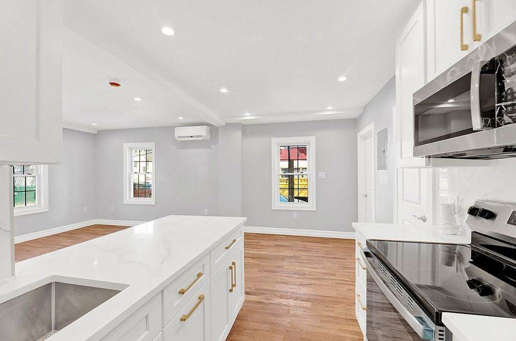 3780 Willett Ave #2 - Photo 4 of 4