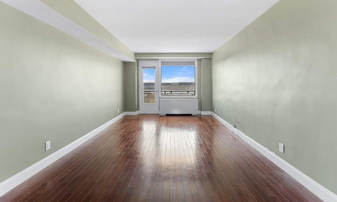 4705 Henry Hudson Pkwy W #15M - Photo 4 of 12