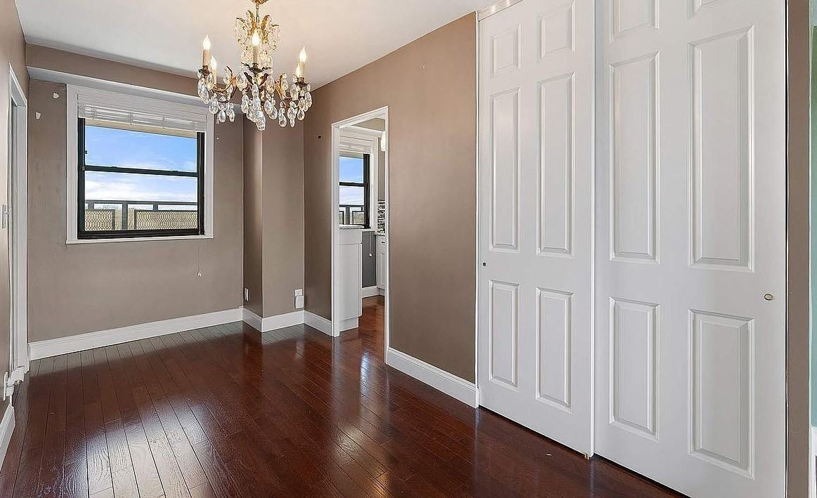 4705 Henry Hudson Pkwy W #15M - Photo 7 of 12