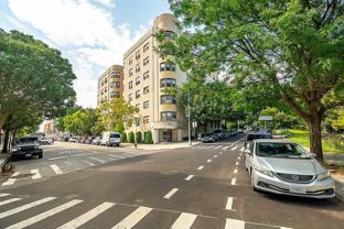 190 E Mosholu Pkwy S #4G - Photo 1 of 1
