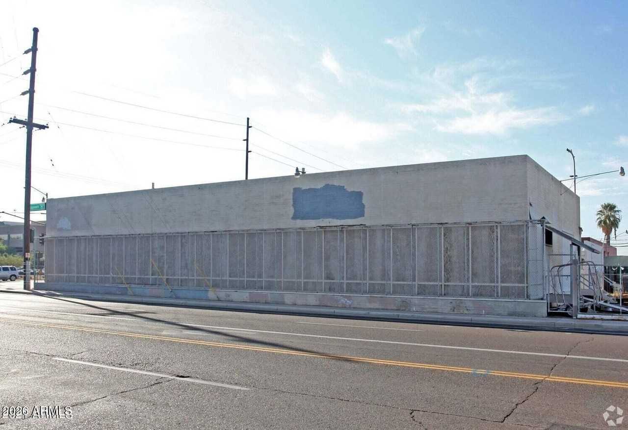 918 N 24th St - Photo 5 of 6