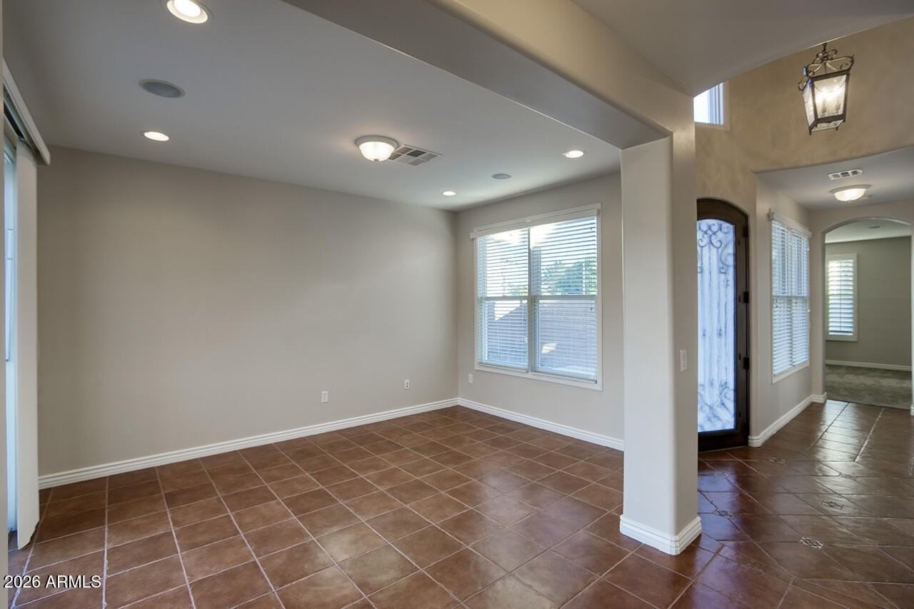 2284 E Desert Broom Pl - Photo 6 of 25