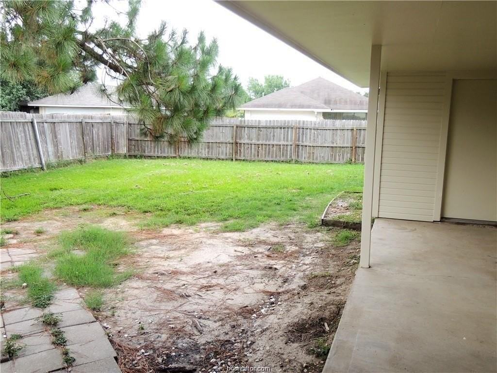 806 Camellia Ct - Photo 6 of 8