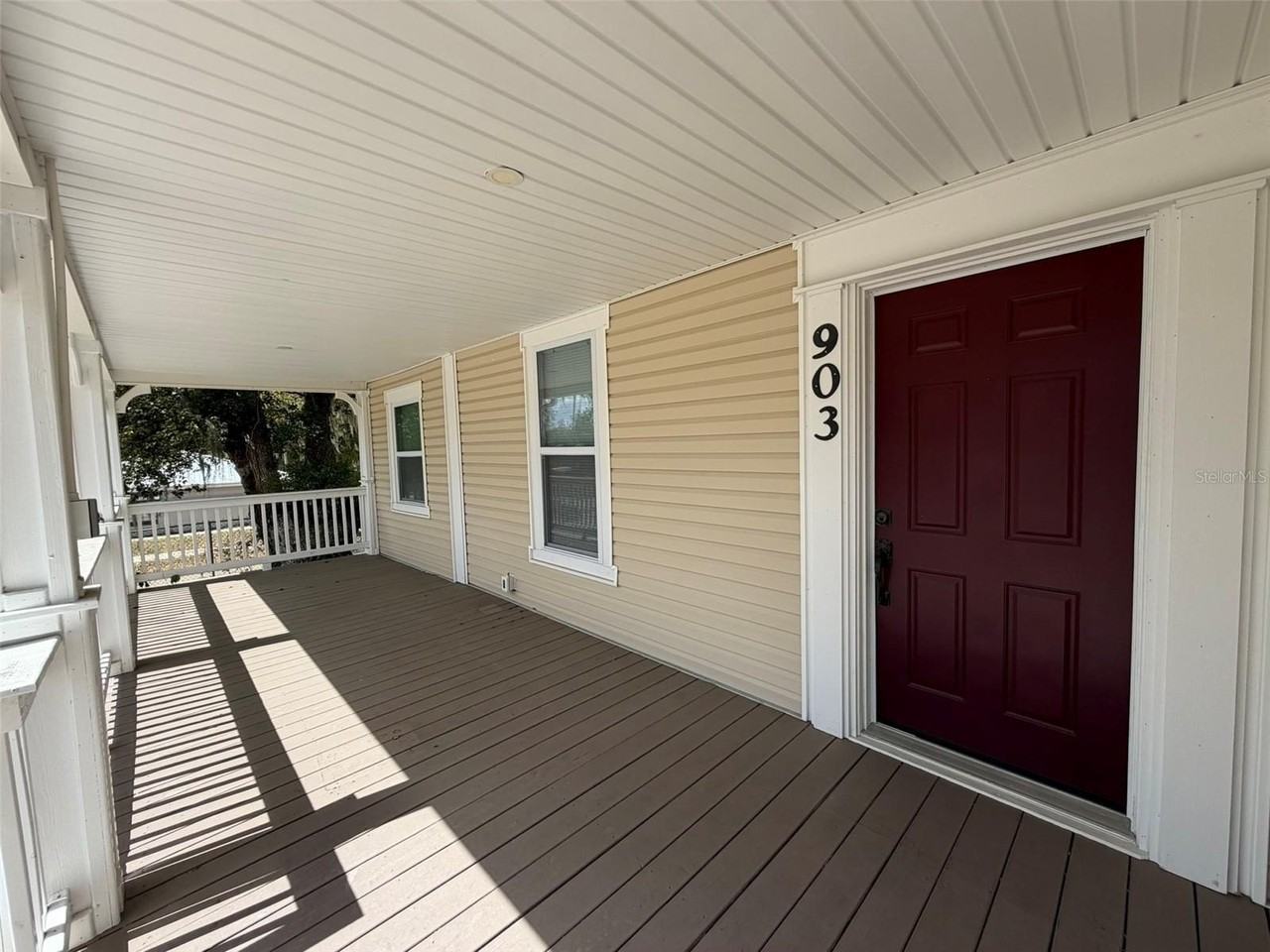 903 E New York Ave - Photo 4 of 29