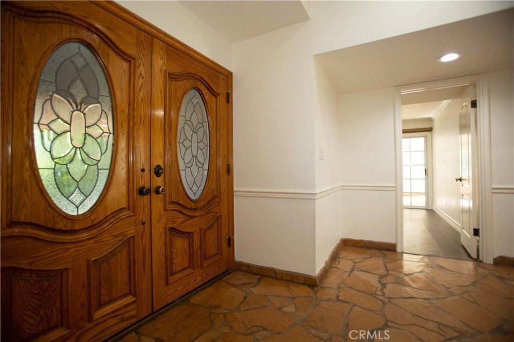 24512 Pat Pl - Photo 2 of 40