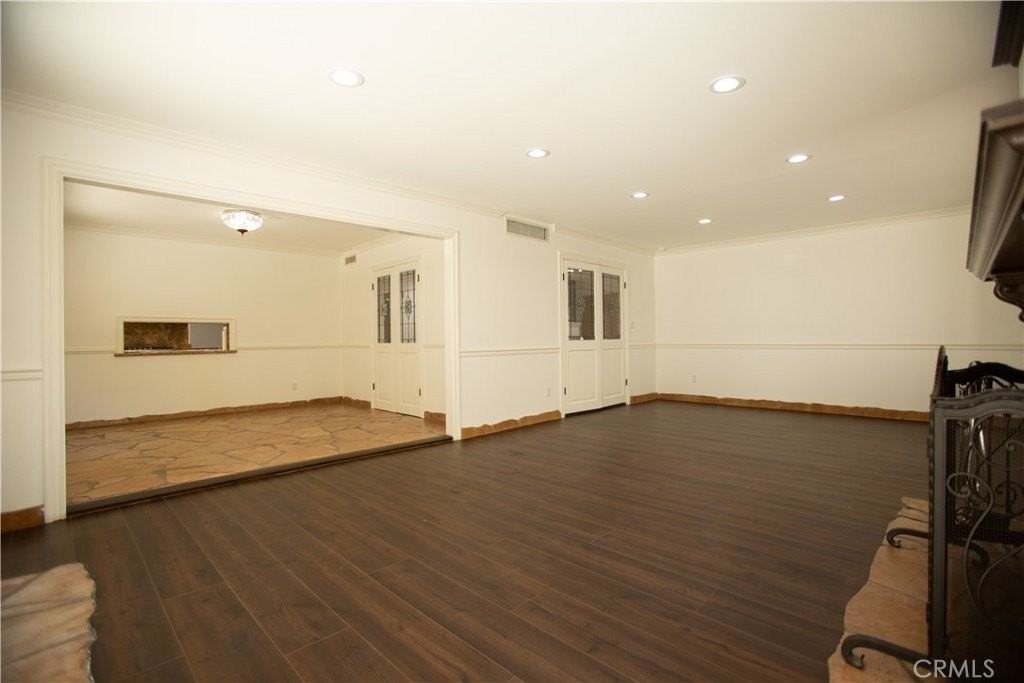 24512 Pat Pl - Photo 5 of 40