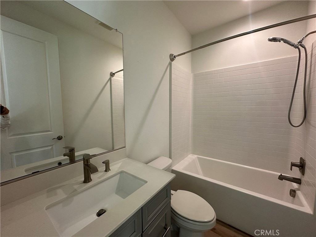 16134 Pasture Ave - Photo 6 of 11