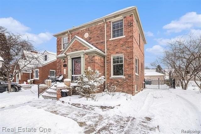 350 N Reginald St - Photo 2 of 14