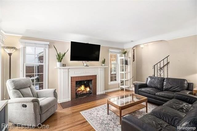 350 N Reginald St - Photo 3 of 14