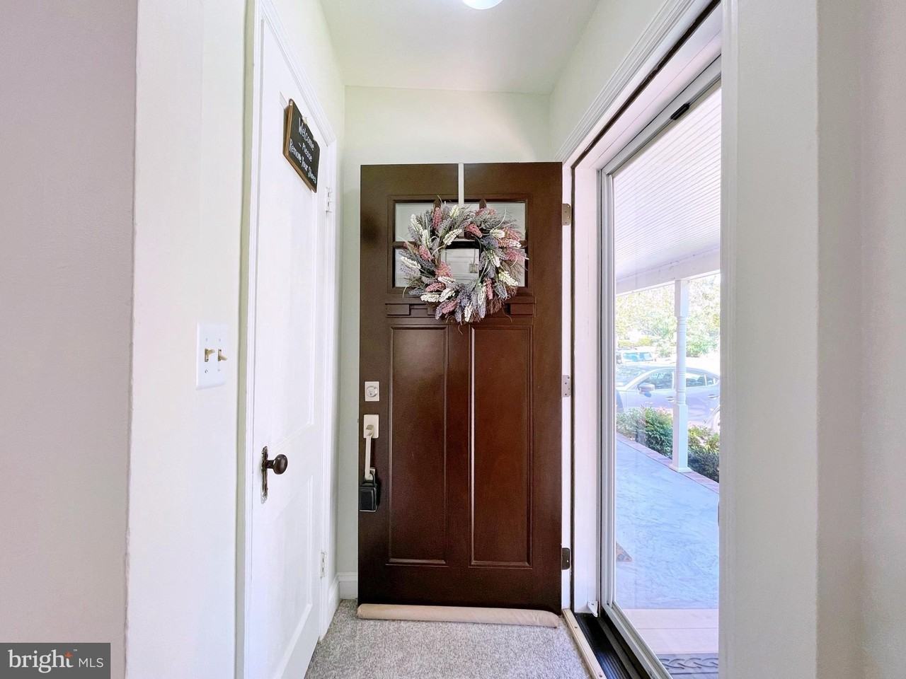 802 S Orme St - Photo 7 of 41