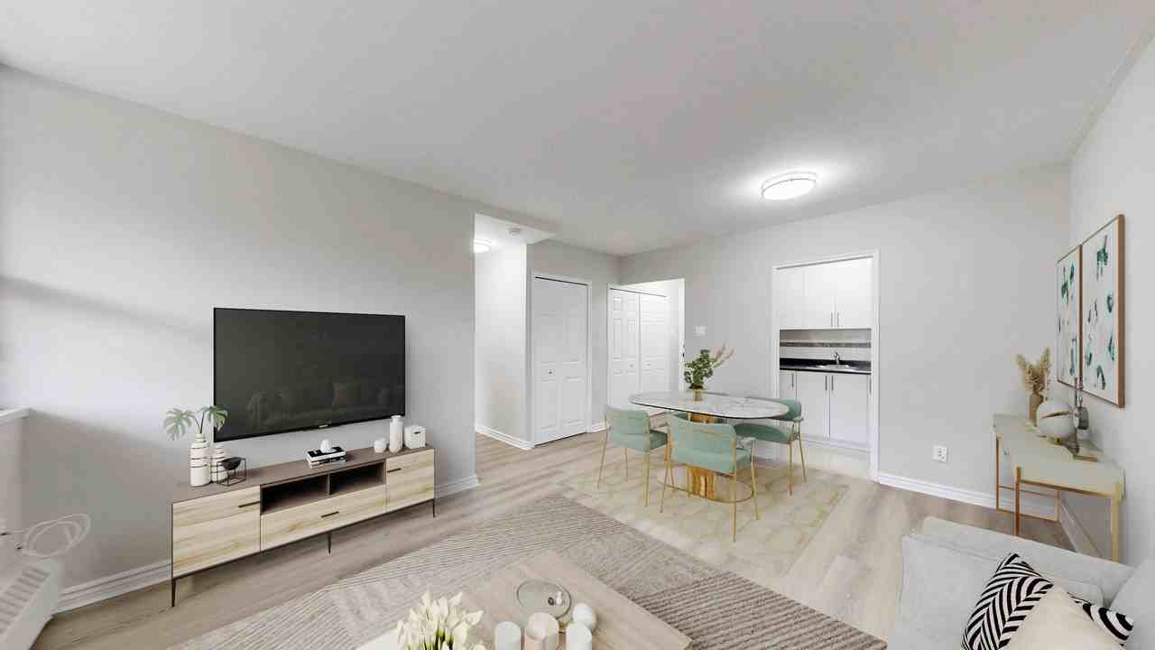 345 Merton Street - Photo 6 of 28