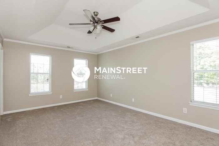 202 Forest Pond Rd - Photo 6 of 15