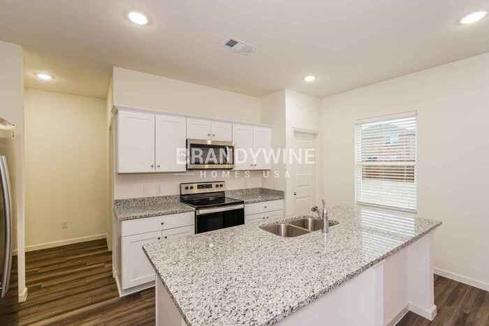 2556 Sanders Creek Dr - Photo 6 of 20