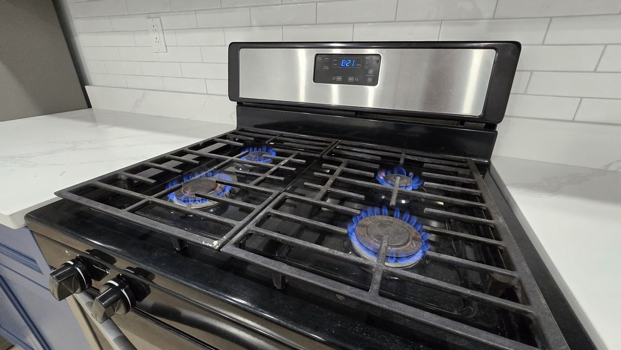 34 Harrison St #3rdFL - Photo 4 of 42