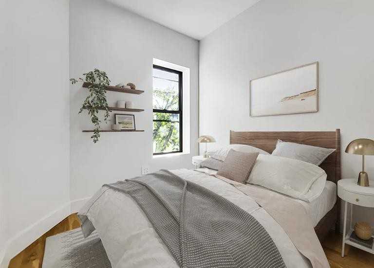 E 6th St #1D - Photo 6 of 9