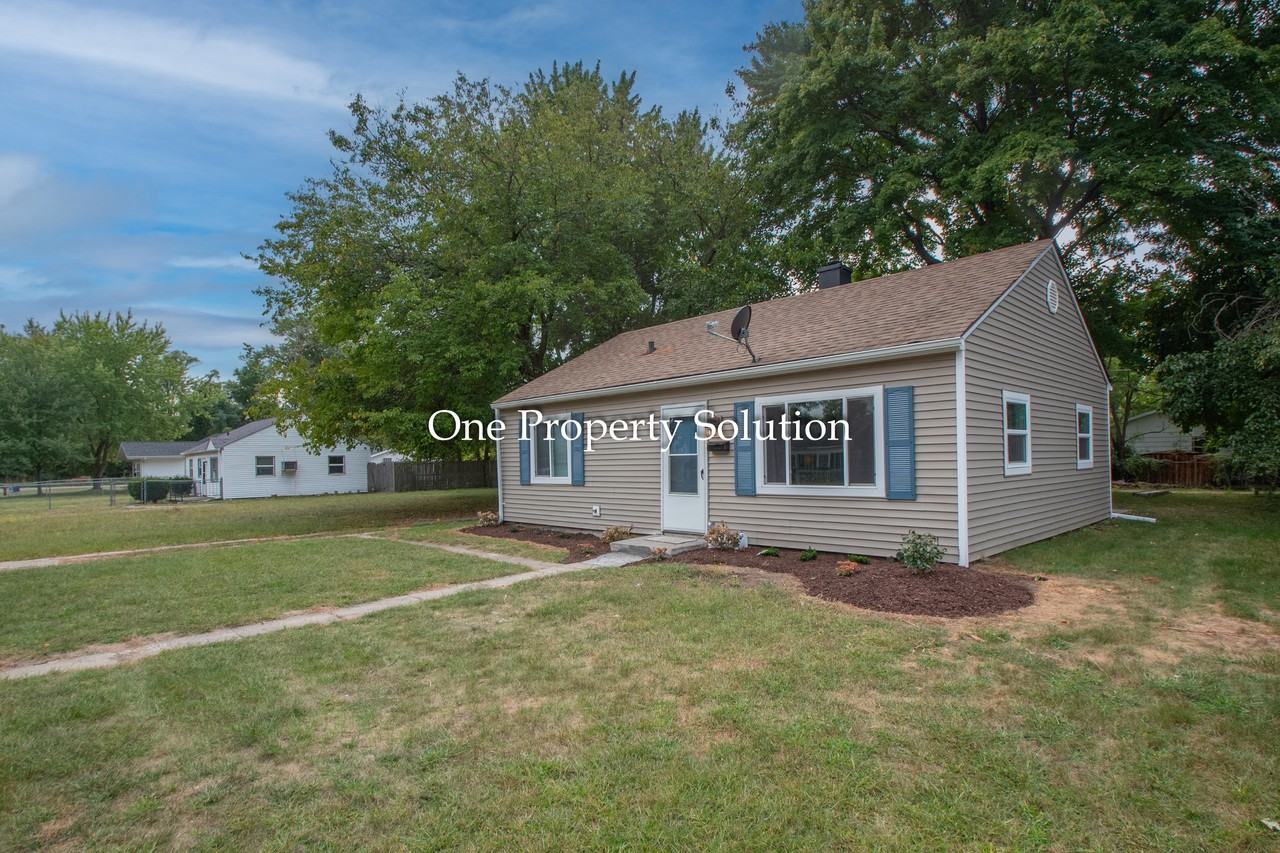 614 N Calumet Ave #1 - Photo 5 of 25