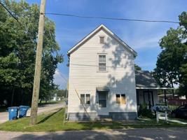 featured image of 2900 S 13th St