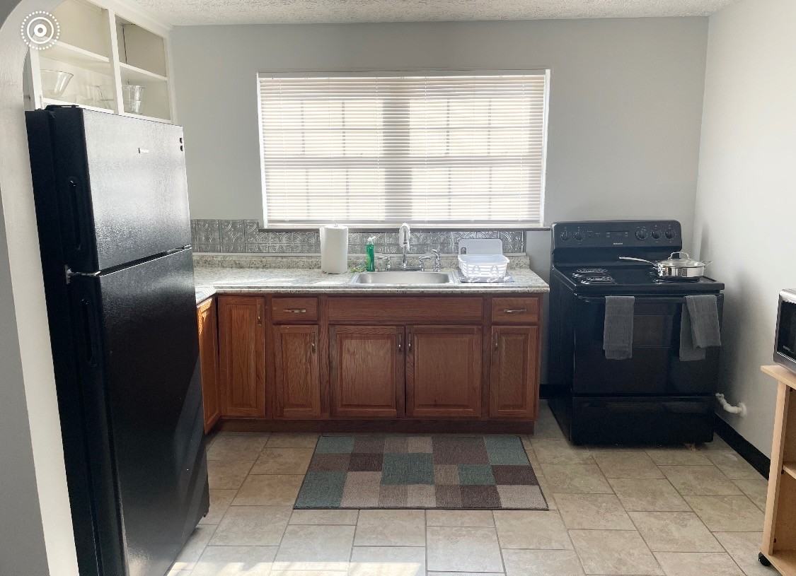 77 N Huron Ave - Photo 7 of 13