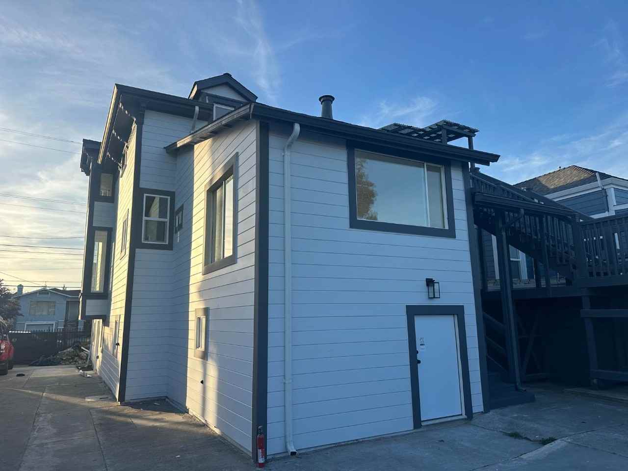 3238 Adeline St - Photo 7 of 42