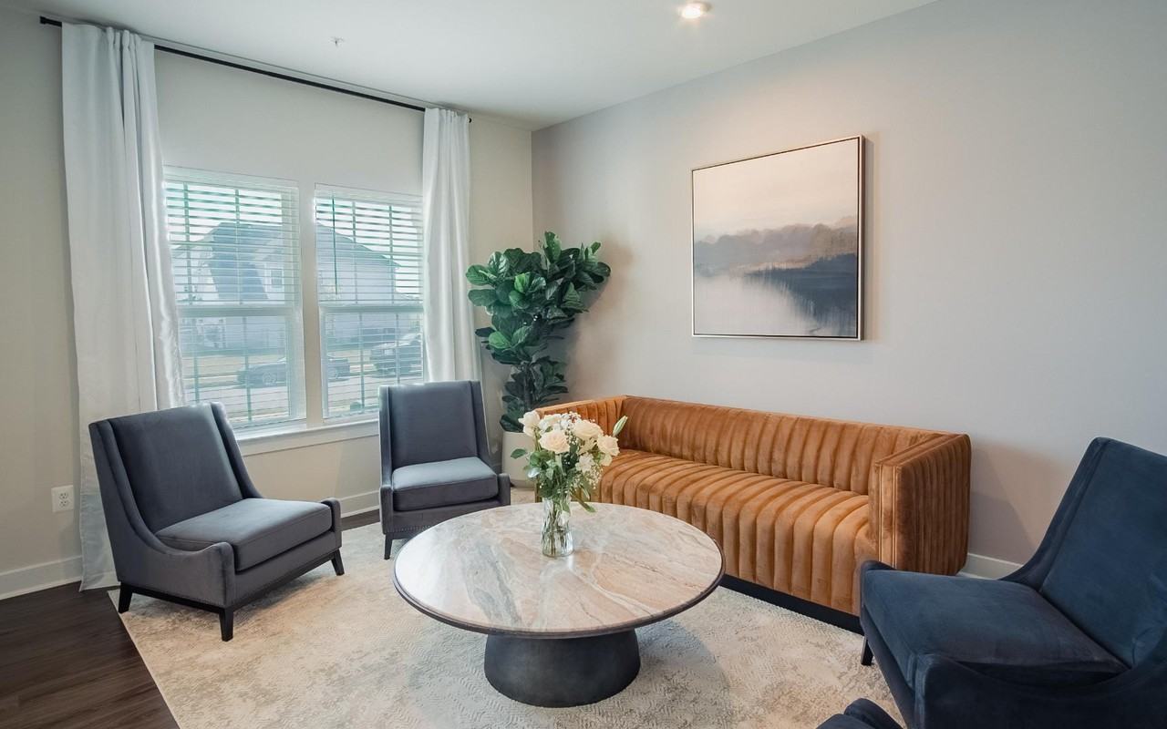 244 Vista Glen Rd - Photo 4 of 11