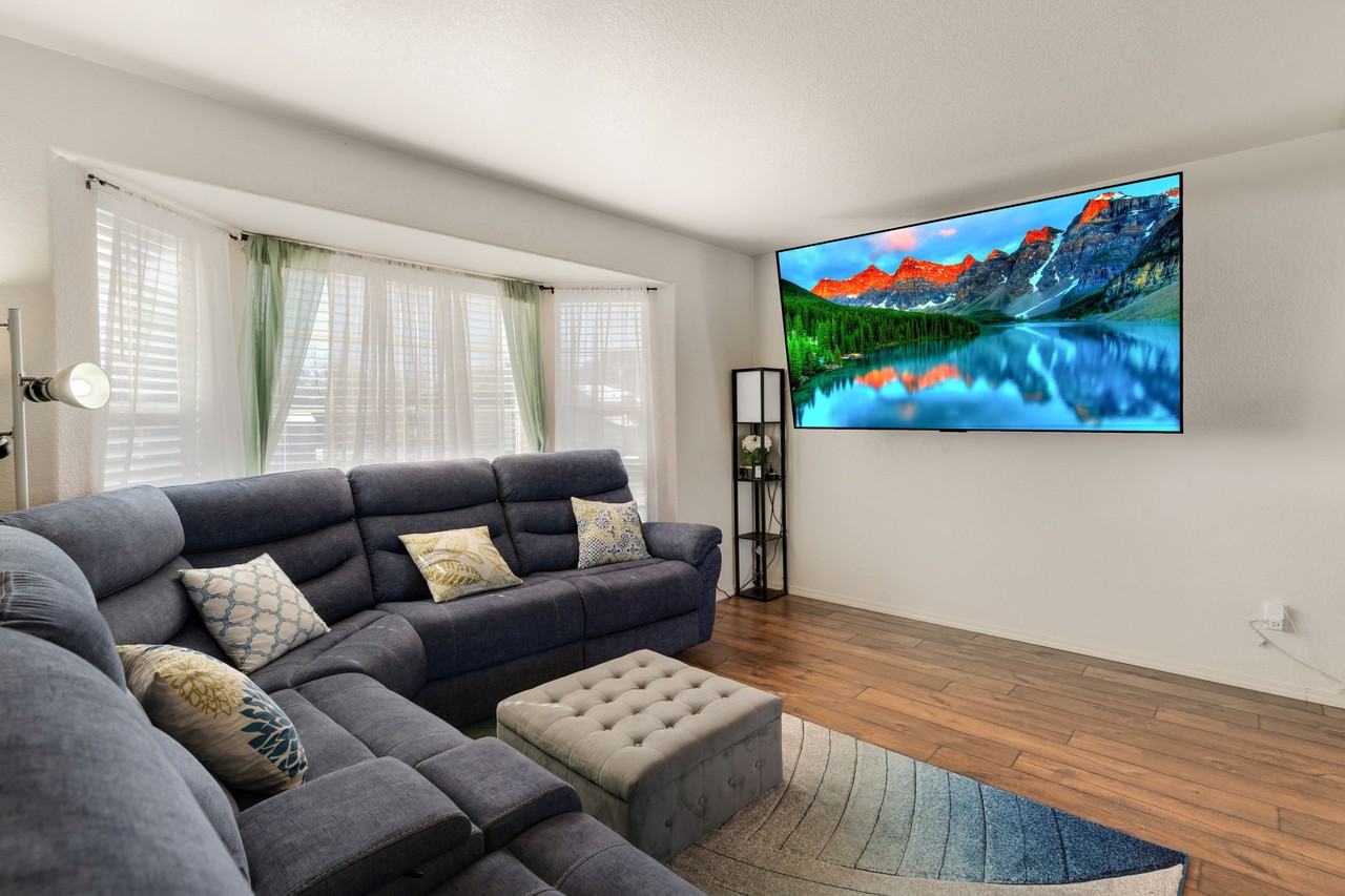 6994 Ketchum Dr #1 - Photo 3 of 48