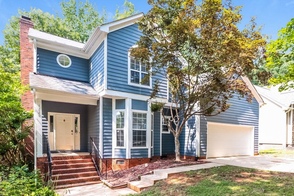 7220 Reynard Ln - Photo 5 of 17