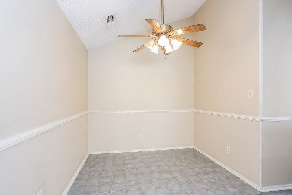 11 Crestbriar Ct - Photo 7 of 16