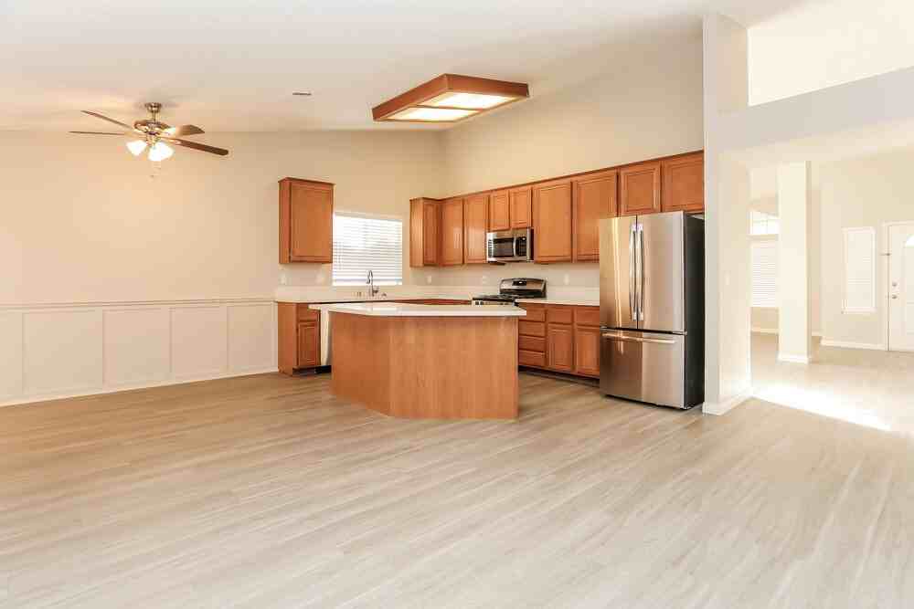 3728 Dauntless Dr - Photo 6 of 16