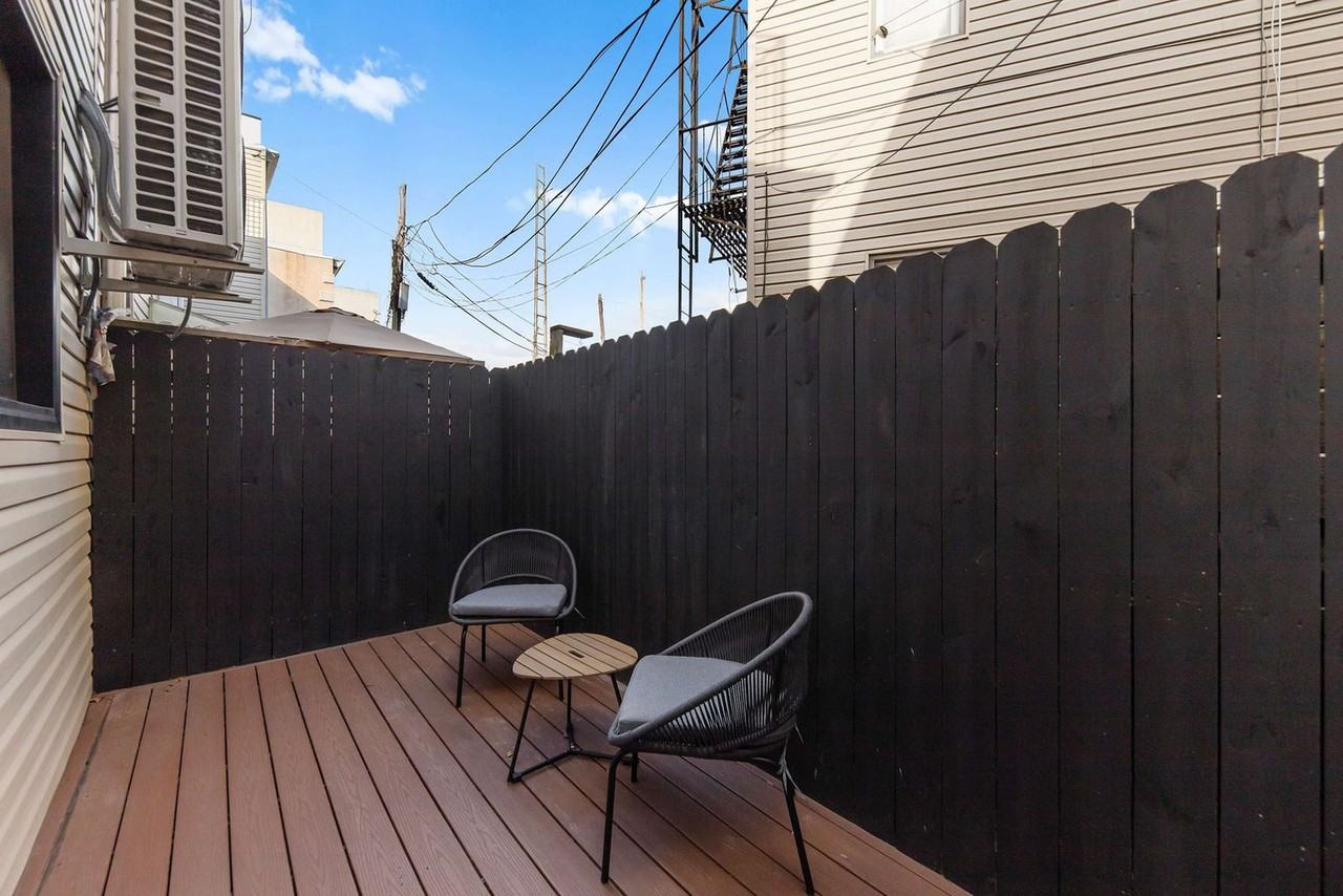 10 Hausman St #1495774P - Photo 6 of 26