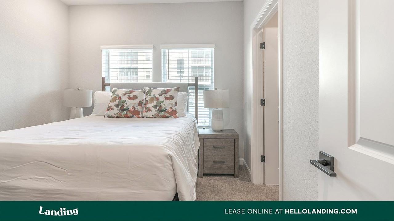 84 San Filippo Drive S.E. - Photo 3 of 50