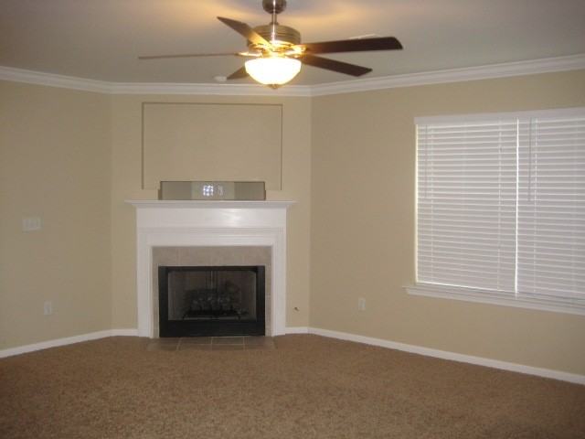 105 Coldwater Dr - Photo 2 of 12