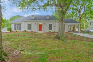 featured image of 214 Armstrong Dr