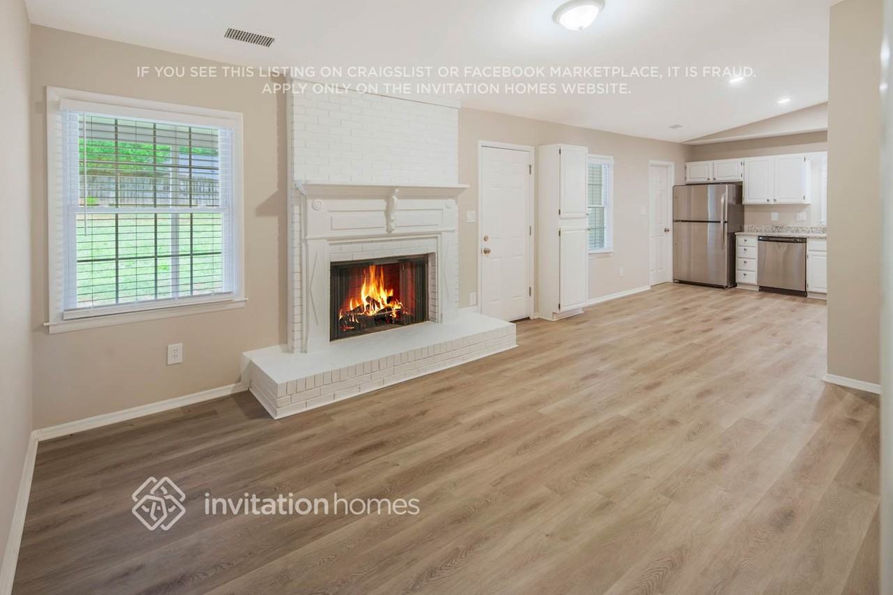 214 Armstrong Dr - Photo 6 of 26