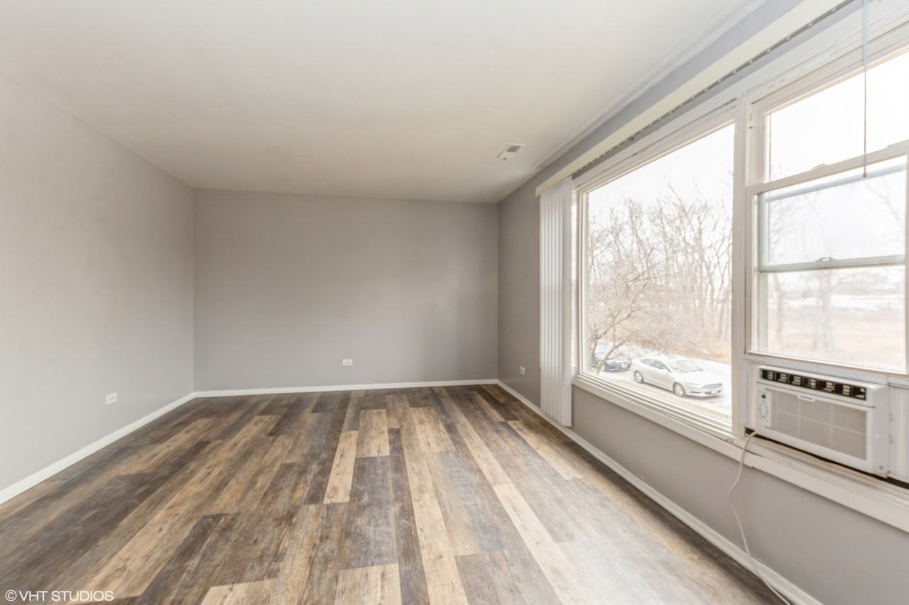 87 Paxton Ave #2S - Photo 4 of 11