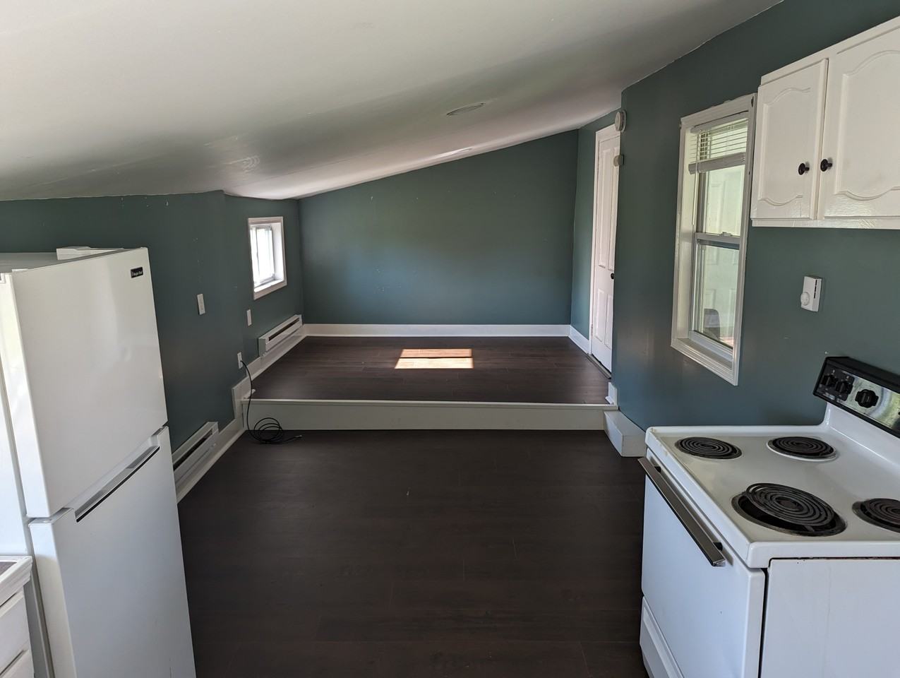 1033 Myers Ave #1033 - Photo 4 of 7