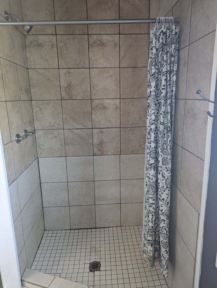 1033 Myers Ave #1033 - Photo 7 of 7