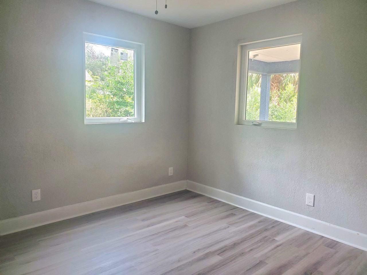 3471 15th Ave S - Photo 6 of 8